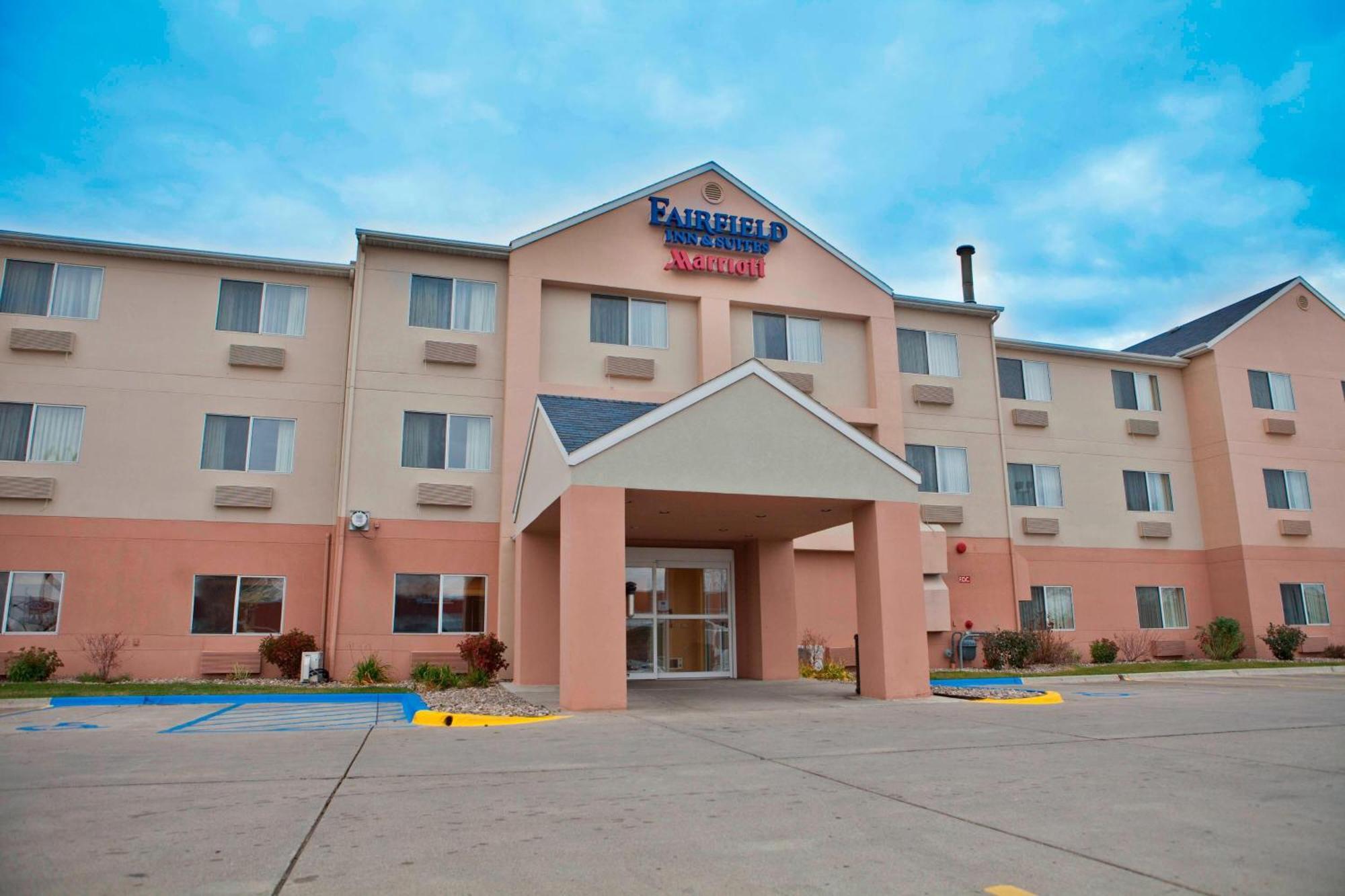 Fairfield Inn & Suites Bismarck South Kültér fotó