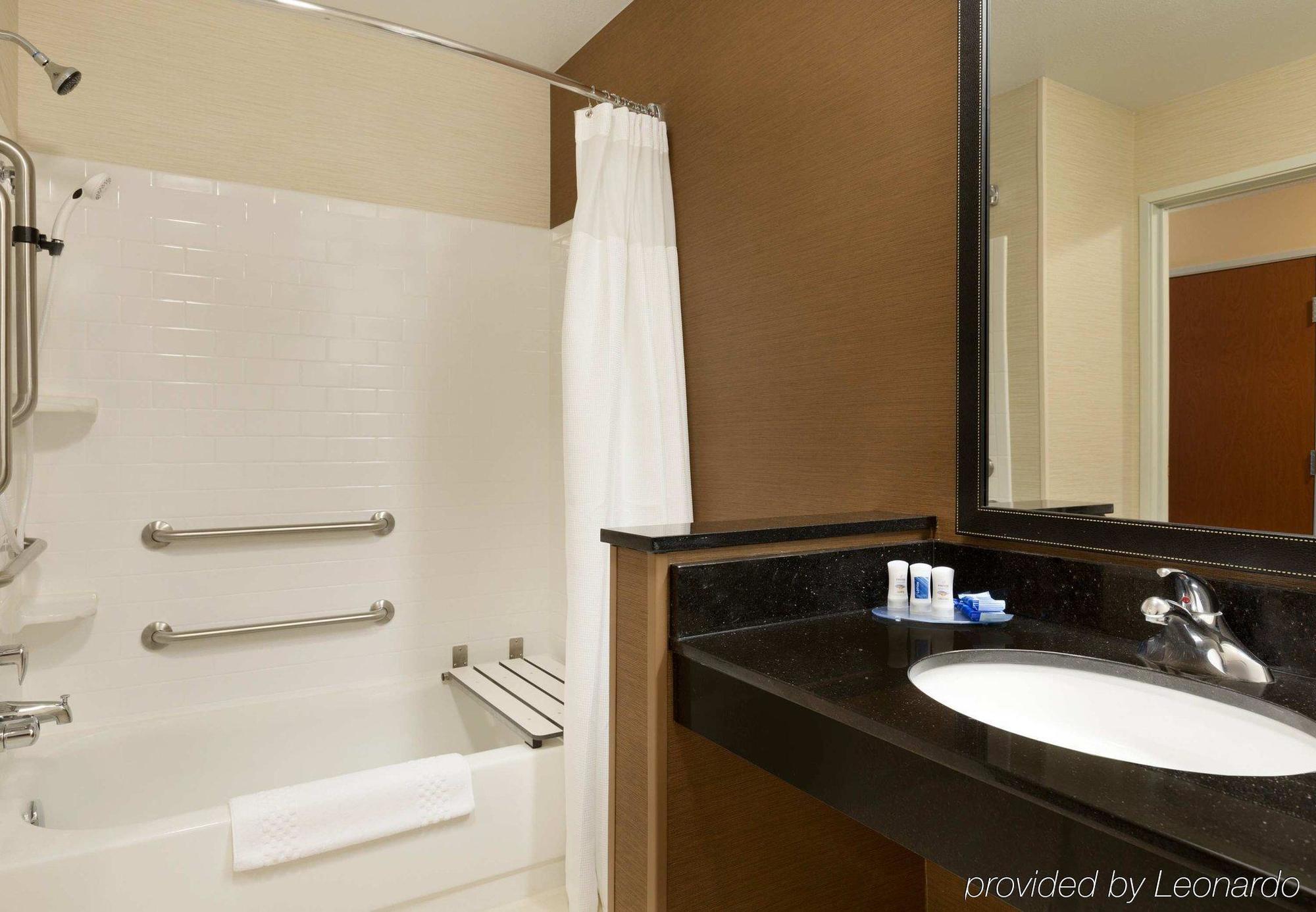 Fairfield Inn & Suites Bismarck South Kültér fotó