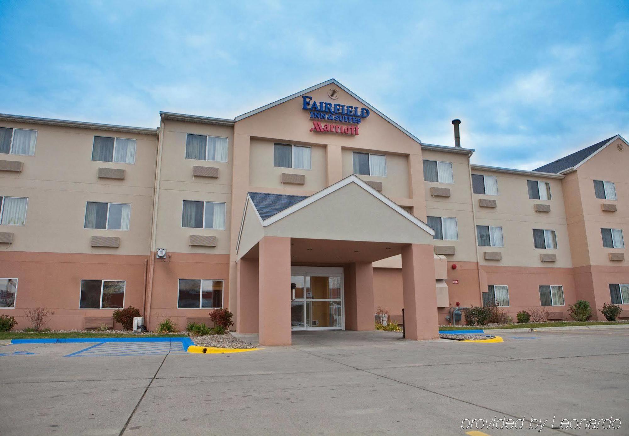 Fairfield Inn & Suites Bismarck South Kültér fotó